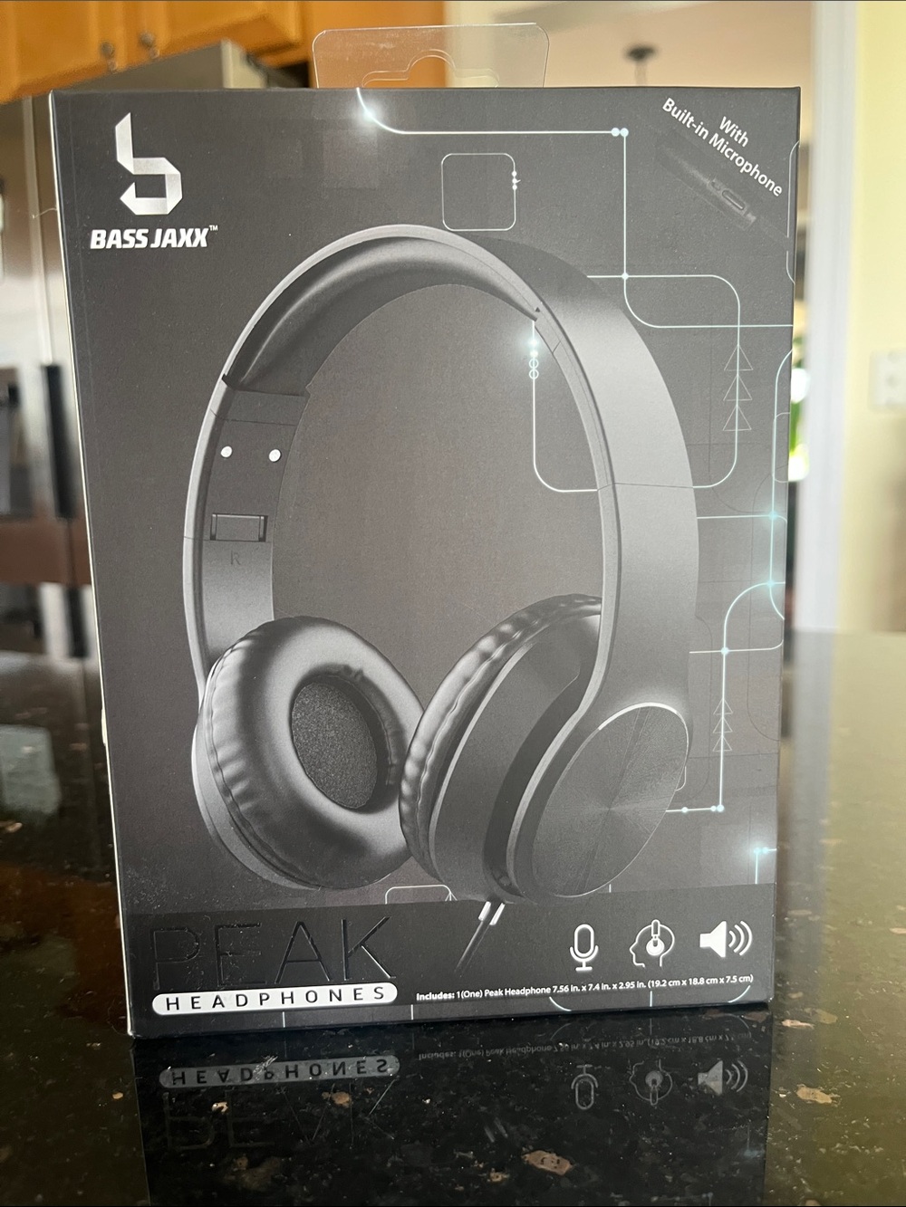 Bass Jaxx Peak Over-Ear Headphones — Black